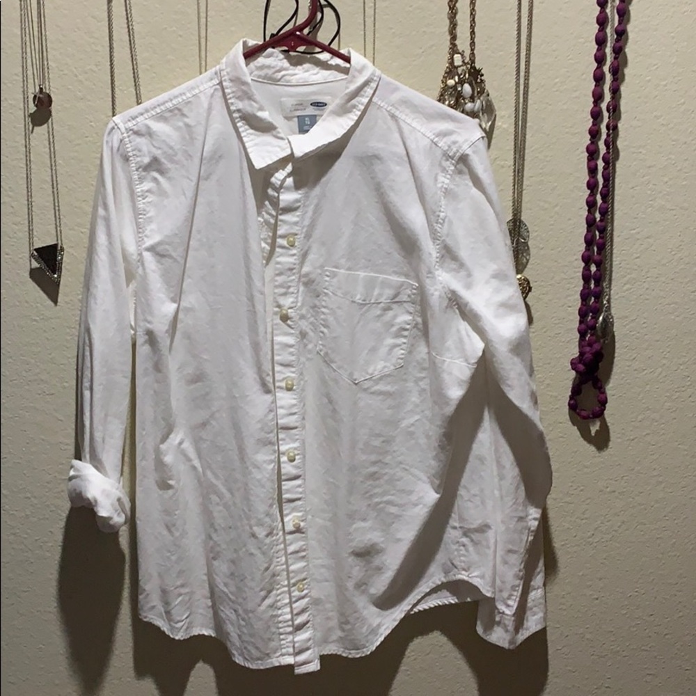 Old navy button down shirt